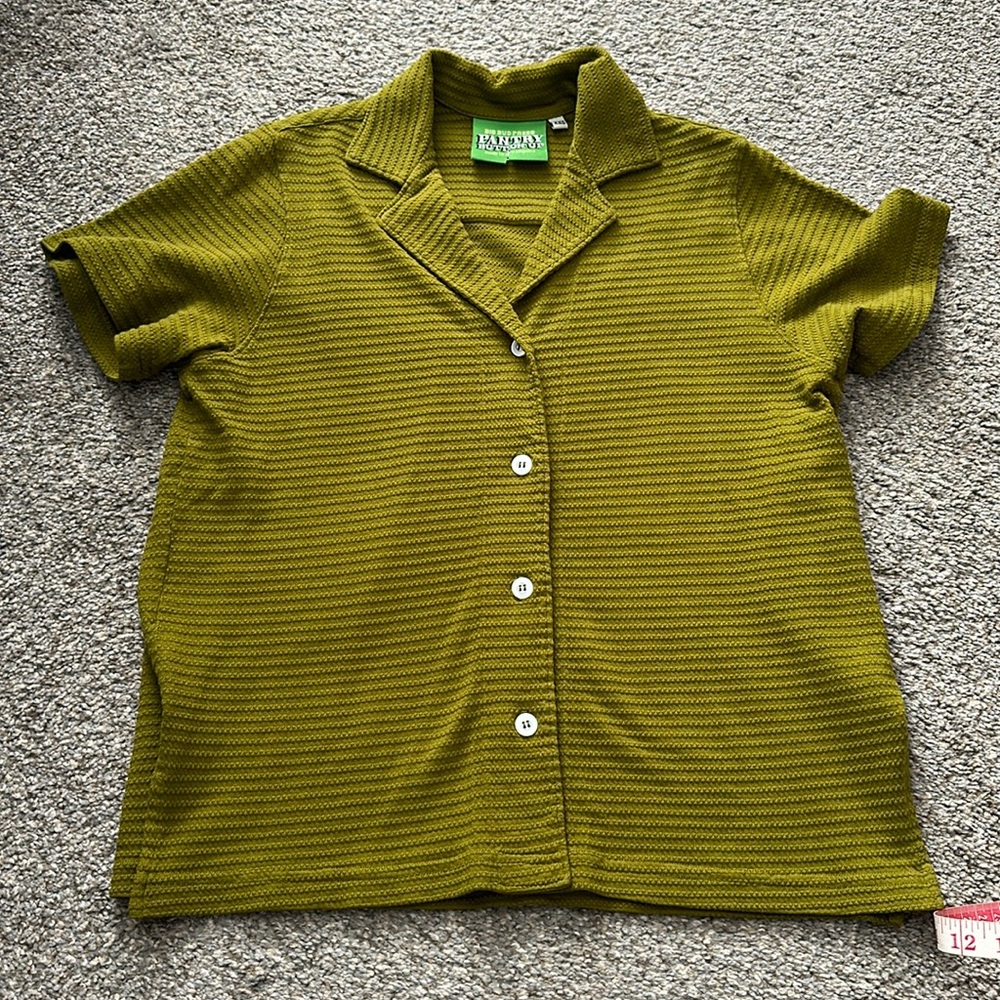 Big Bud Press Pantry Button Up